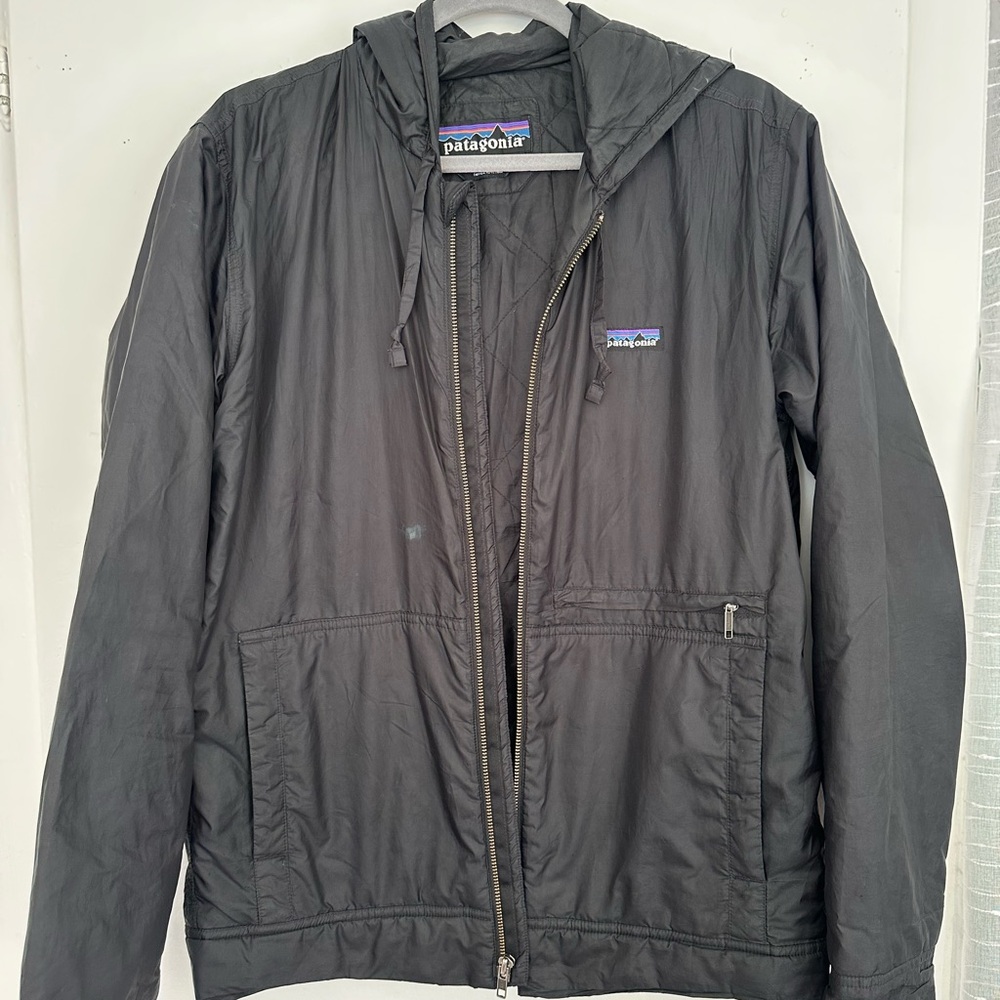 Patagonia Men's Black Windbreaker Jacket
